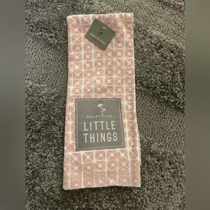 NWT Place and Time Kitchen Towels